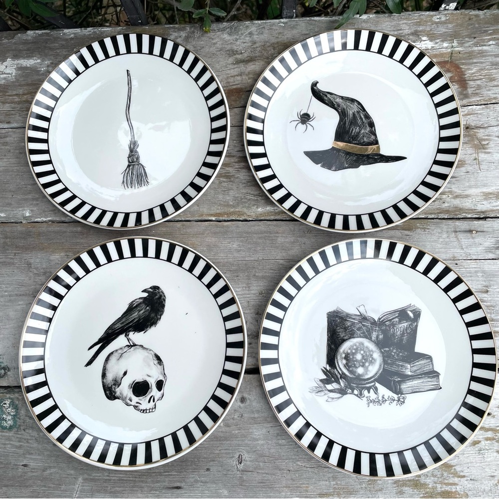 Black & white Halloween ceramic salad desert Plates candy stripe nwt